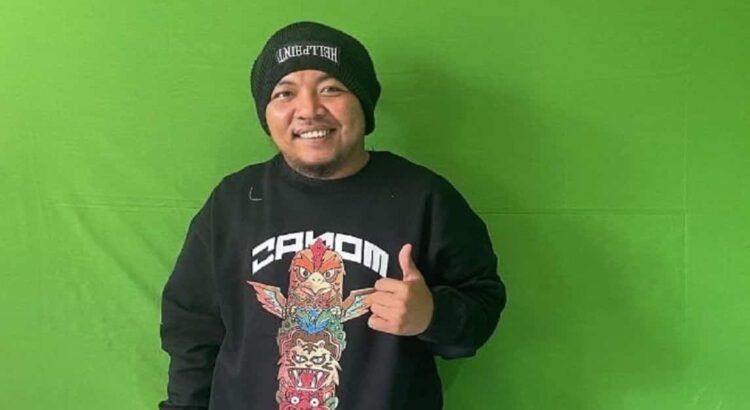 Pascol, Mantan Kuli Bangunan Sukses Berkat Mobile Legends