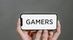 200+ Nama Karakter Game Keren & Unik