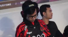 Profil dan Biodata Lengkap Coach BTR Theo